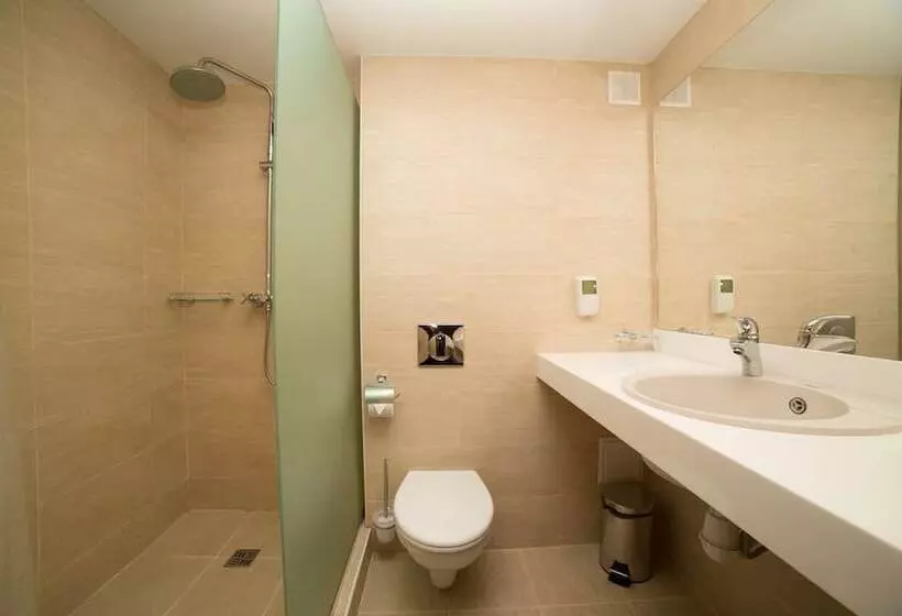 Zhemchuzhina Hotel Vladivostok