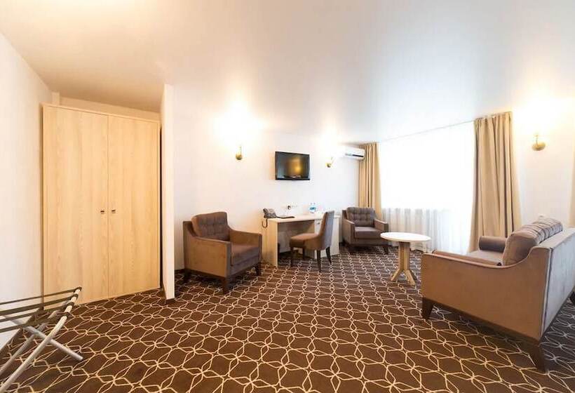 Zhemchuzhina Hotel Vladivostok