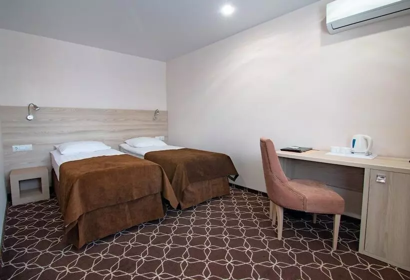 Zhemchuzhina Hotel Vladivostok