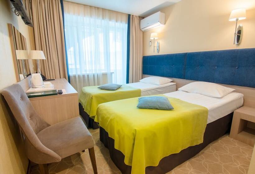 Zhemchuzhina Hotel Vladivostok