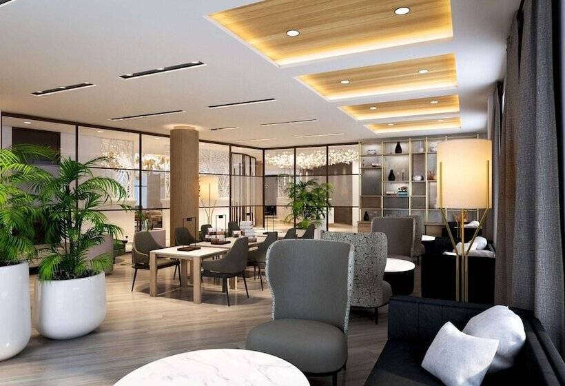 Hotel Bloom Mississauga, Tapestry Collection By Hilton