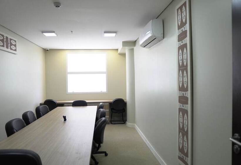 هتل Ramada By Wyndham Manaus Torres Center