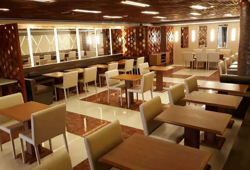 ホテル Ramada By Wyndham Manaus Torres Center