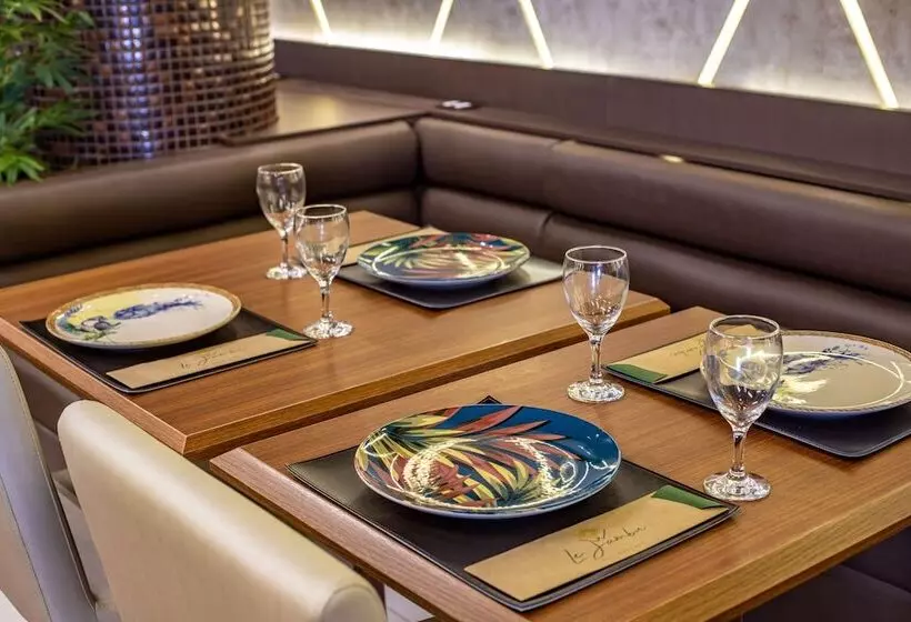 ホテル Ramada By Wyndham Manaus Torres Center