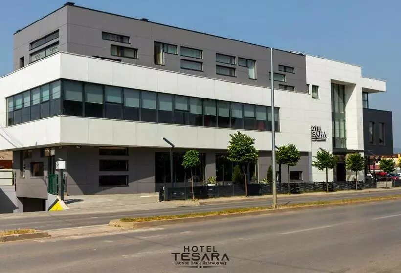 هتل Tesara
