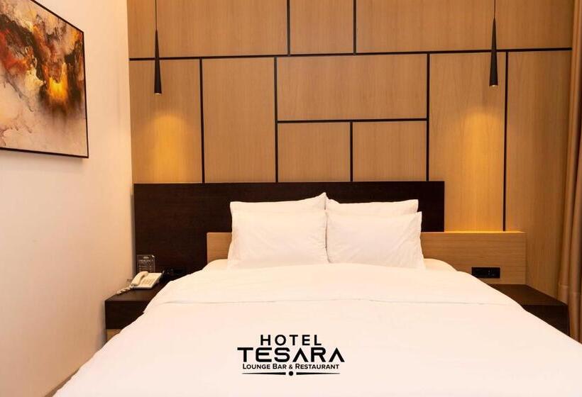 هتل Tesara