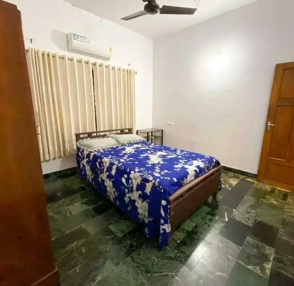 Majatalo Budget Home