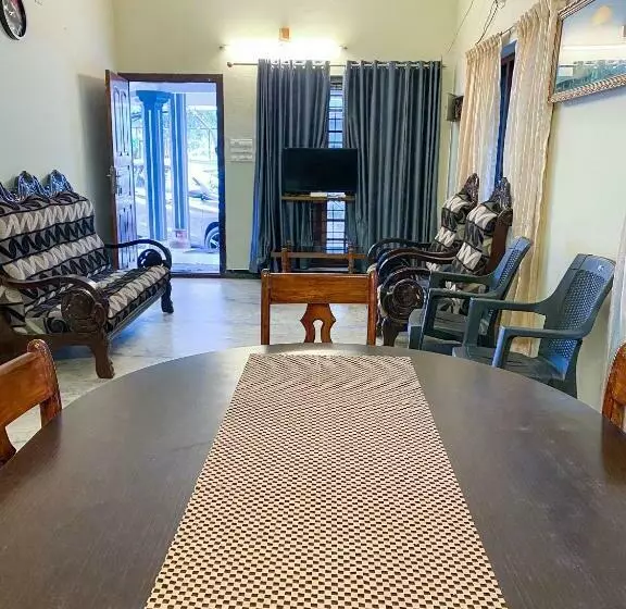 Majatalo Budget Home