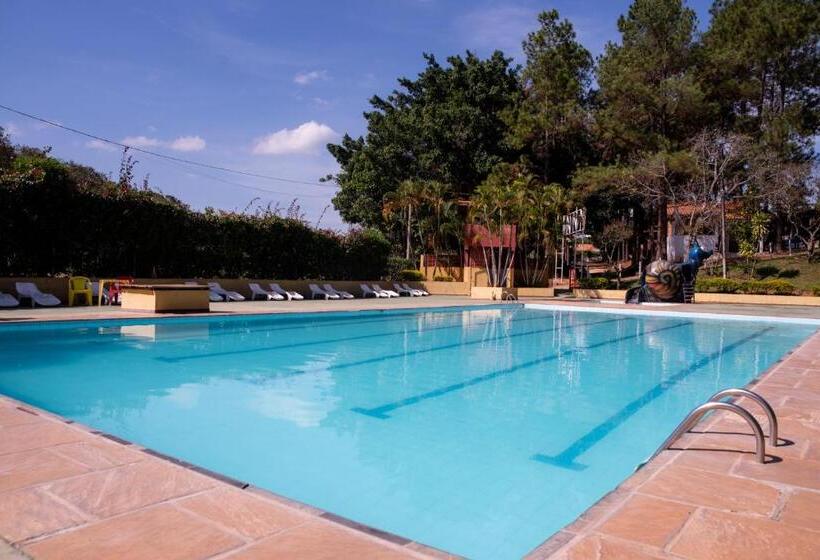 膳宿费 Pousada E Camping Carrion