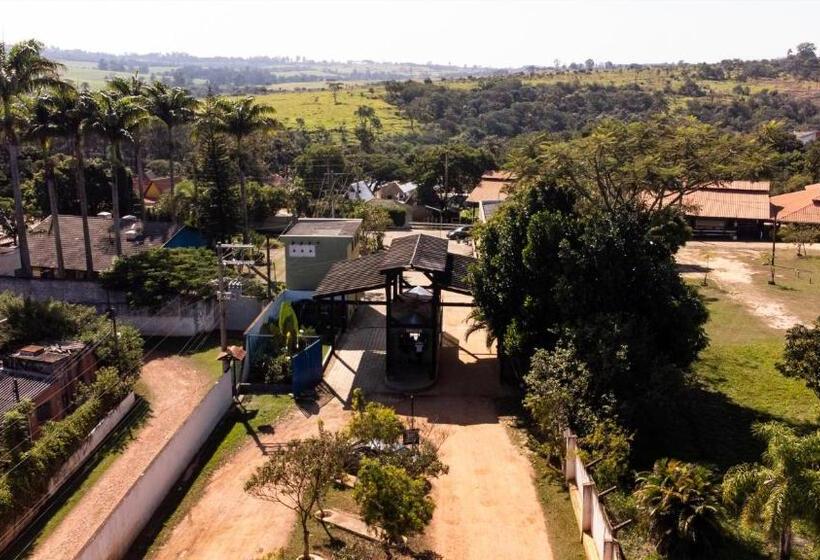 膳宿费 Pousada E Camping Carrion