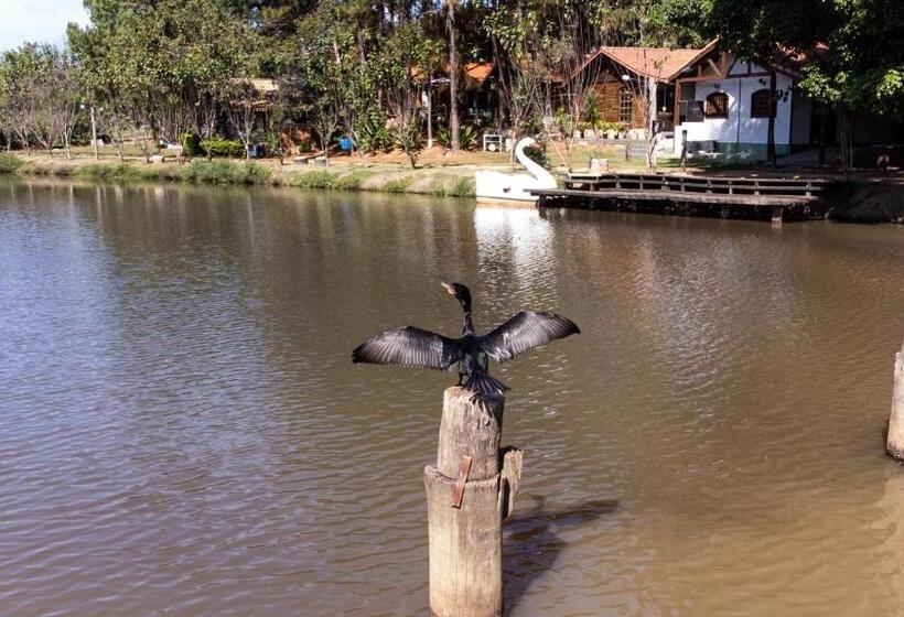 膳宿费 Pousada E Camping Carrion