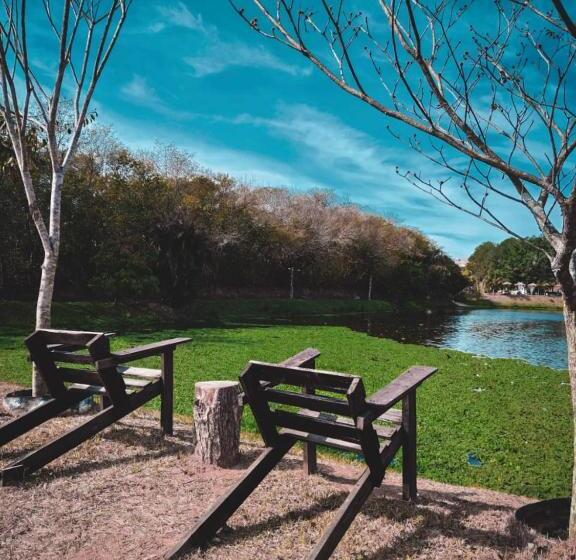 膳宿费 Pousada E Camping Carrion