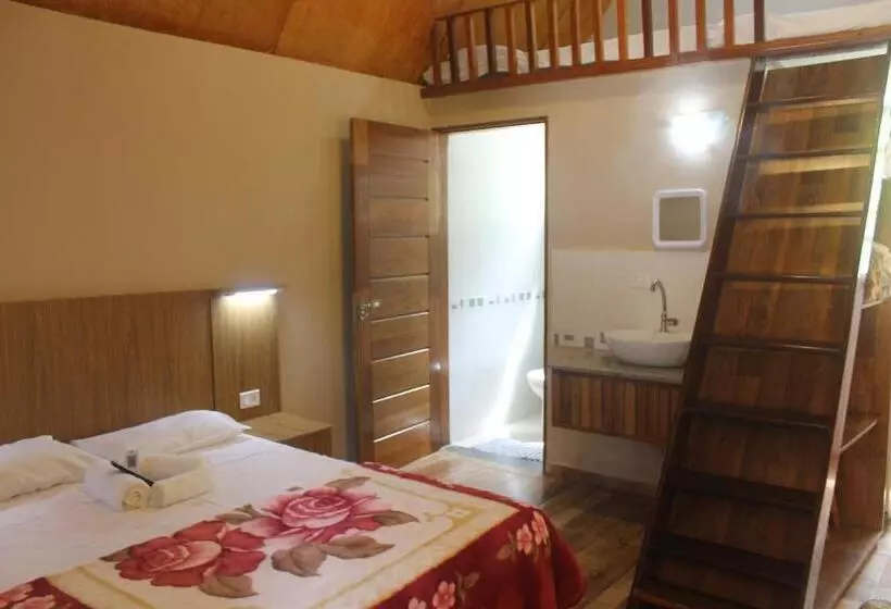 Majatalo Pousada E Camping Carrion