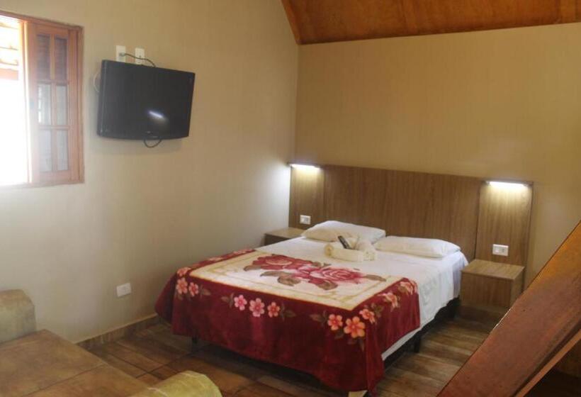 膳宿费 Pousada E Camping Carrion