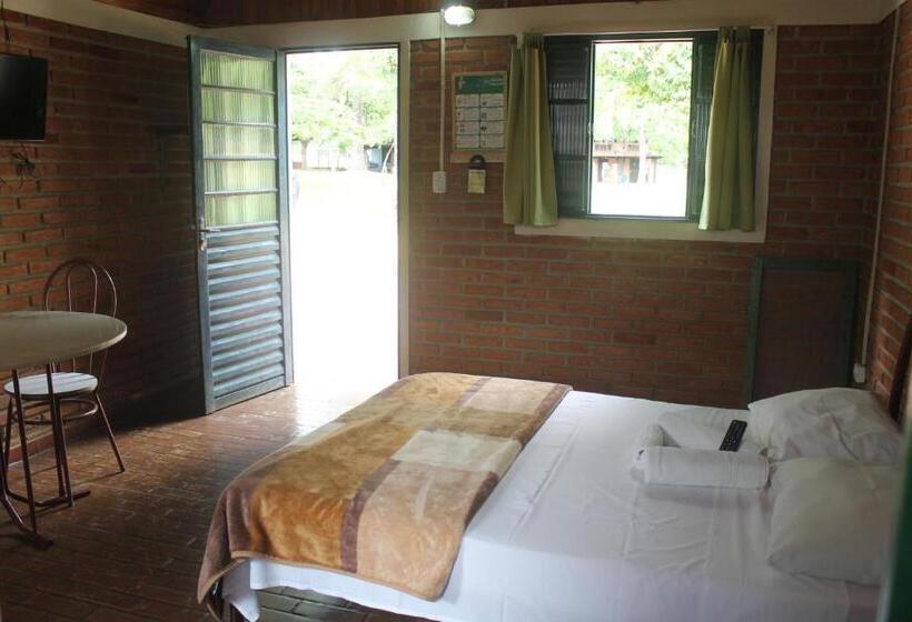 膳宿费 Pousada E Camping Carrion