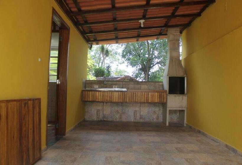 膳宿费 Pousada E Camping Carrion