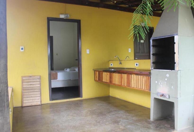 膳宿费 Pousada E Camping Carrion