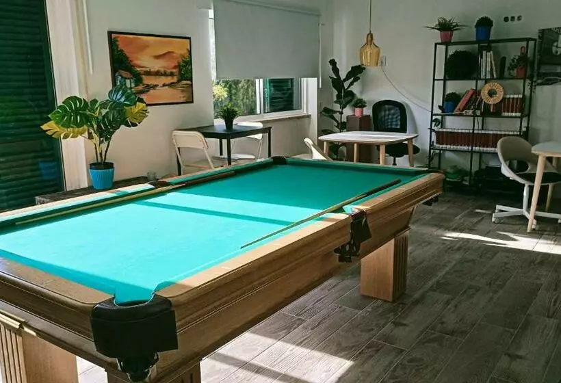 Retkeilymaja Mata Beach Caparica