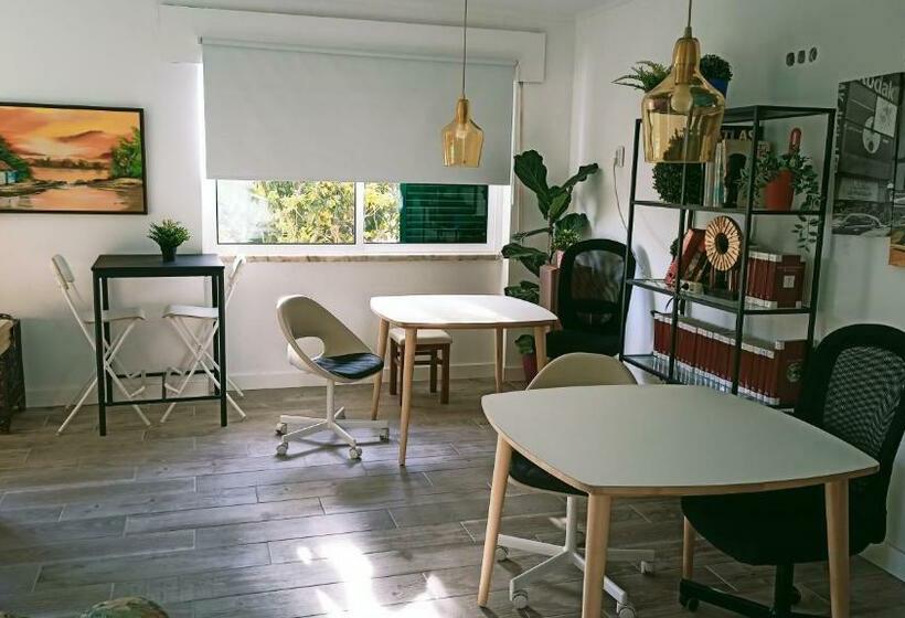 旅馆 Mata Beach Caparica