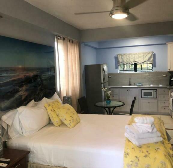 Beach Studio In Crown Point