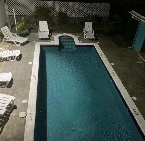 Beach Studio In Crown Point