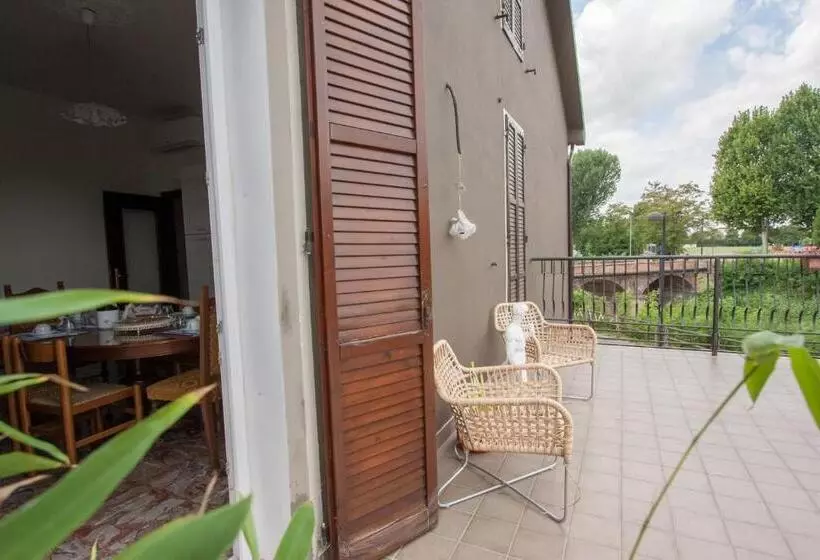 Aamiaismajoitus (B&B) La Brunita