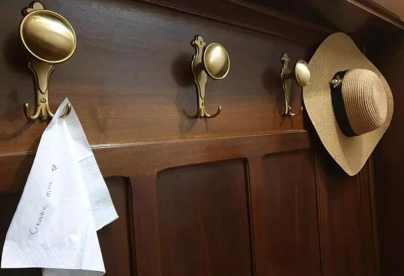 Aamiaismajoitus (B&B) La Brunita