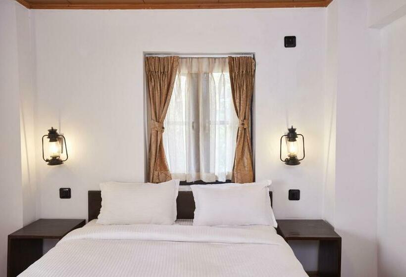 Bandipur Bliss Villa Hotel Apartment Cottage