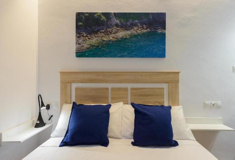 پانسیون Habitacions Cau Del Llop