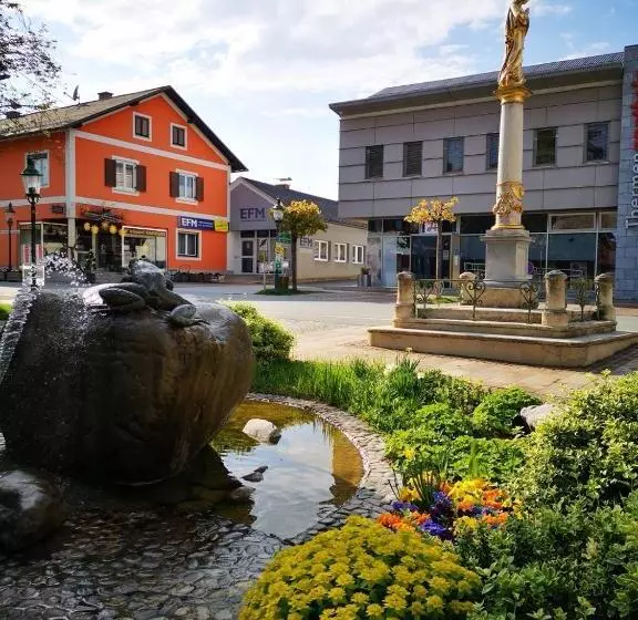 Aparthotel Goldener Hahn Apartments
