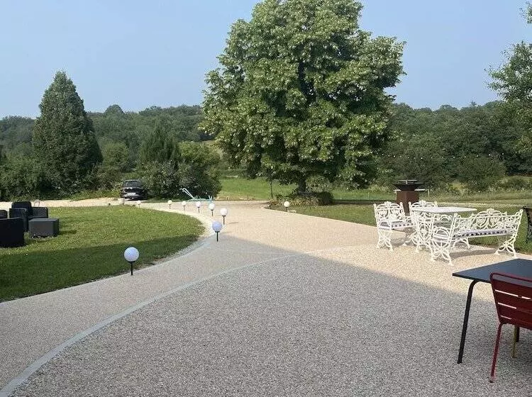 Aamiaismajoitus (B&B) Le Domaine Du Gravier