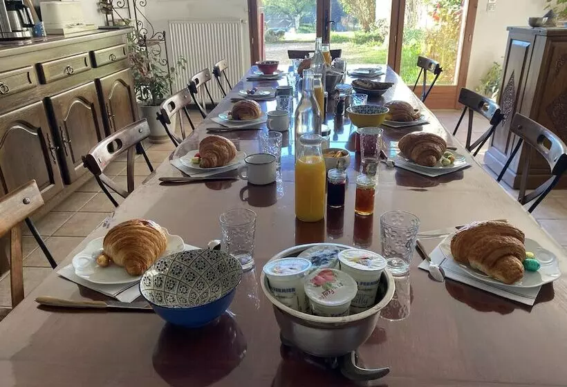 Aamiaismajoitus (B&B) Le Domaine Du Gravier