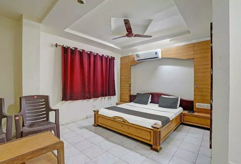 Hotelli Collection O 85168  Tulsi  Moti Khavdi