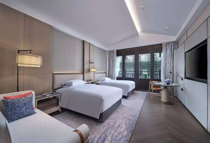 ホテル Doubletree By Hilton Yancheng Dayangwan