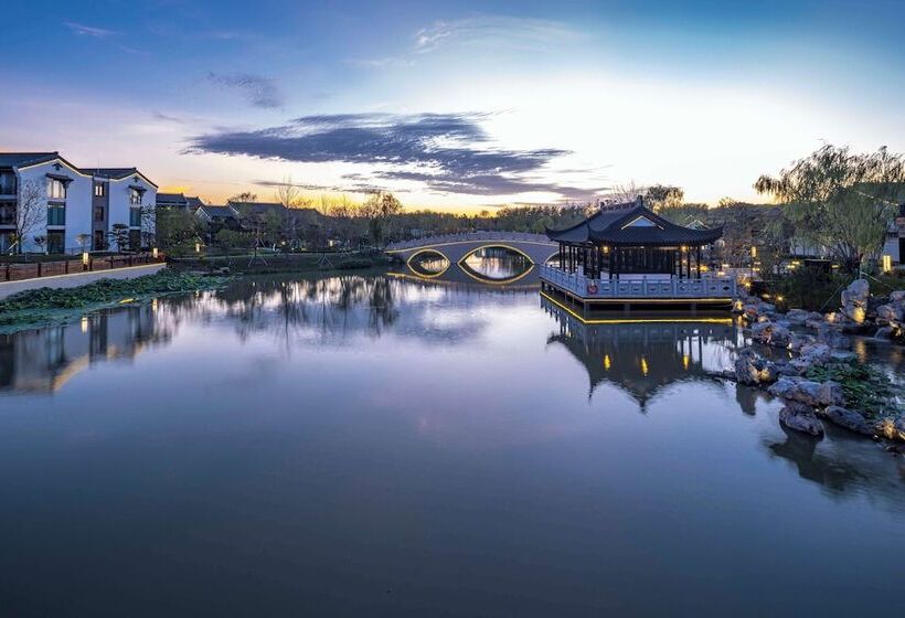 בית מלון כפרי Doubletree By Hilton Yancheng Dayangwan