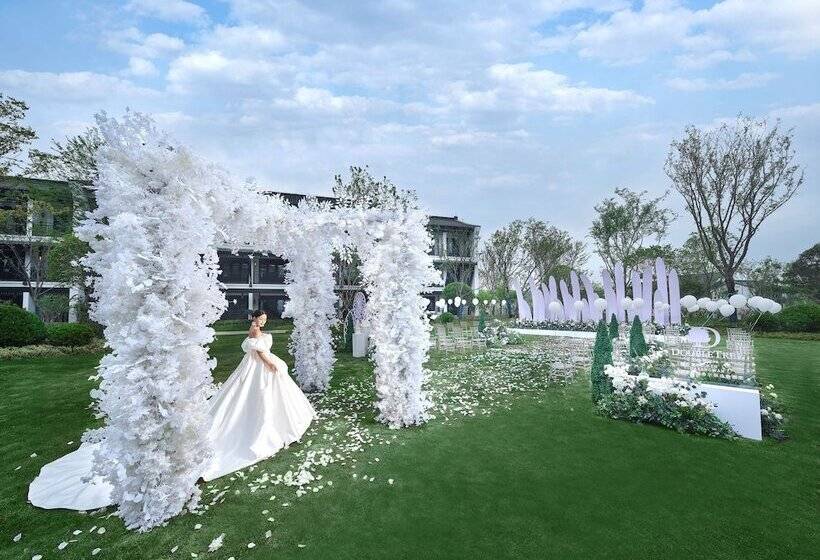 בית מלון כפרי Doubletree By Hilton Yancheng Dayangwan