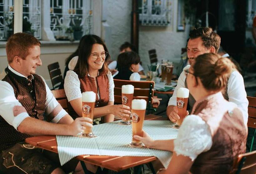 Пансион Brauereigasthof Zum Kuchlbauer