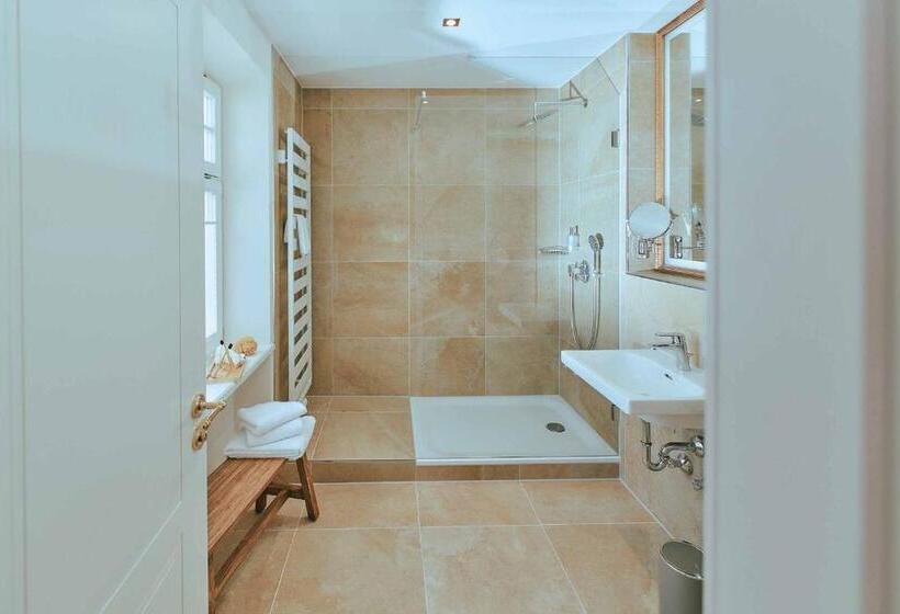 Пансион Brauereigasthof Zum Kuchlbauer