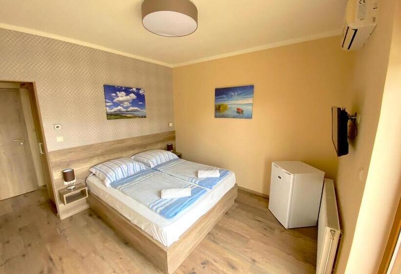 펜션 Unio Vendégház 3