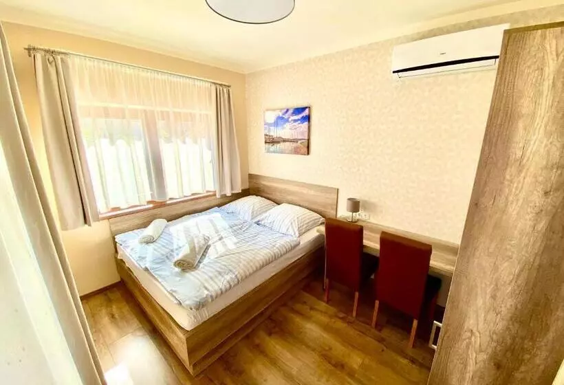 پانسیون Unio Vendégház 3