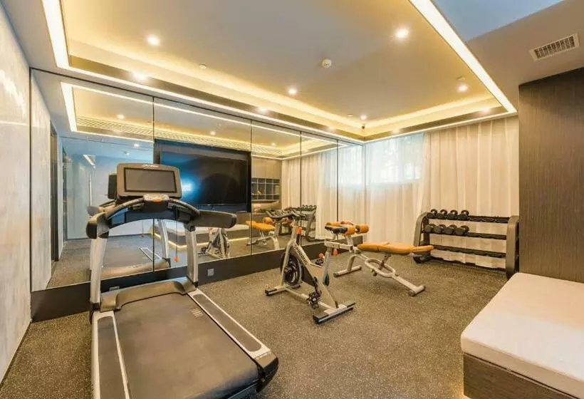 Atour Hotel Langfang Railway Station