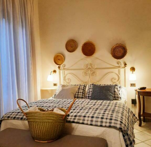 Boutique Hotel Fox S Inn