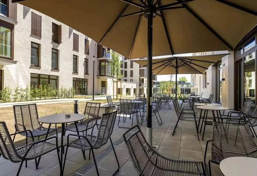 هتل Ibis Styles Friedrichshafen