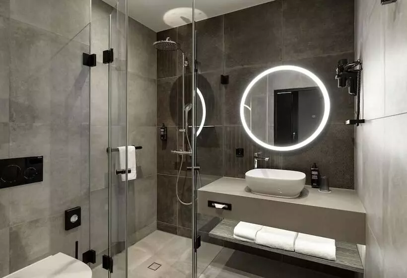 هتل Ibis Styles Friedrichshafen