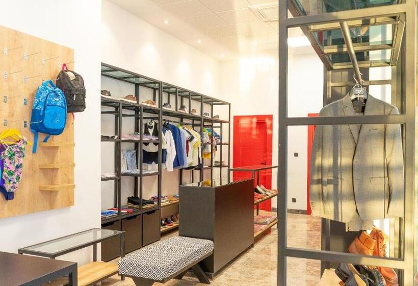 Star Land Hotel Bastos