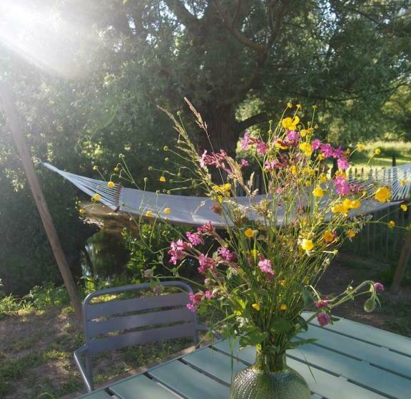 פנסיון La Roulotte