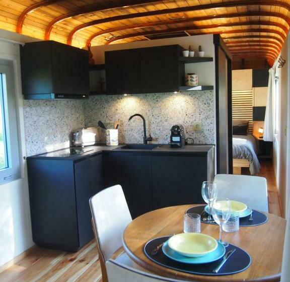 פנסיון La Roulotte