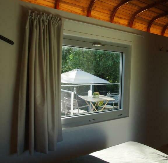 פנסיון La Roulotte