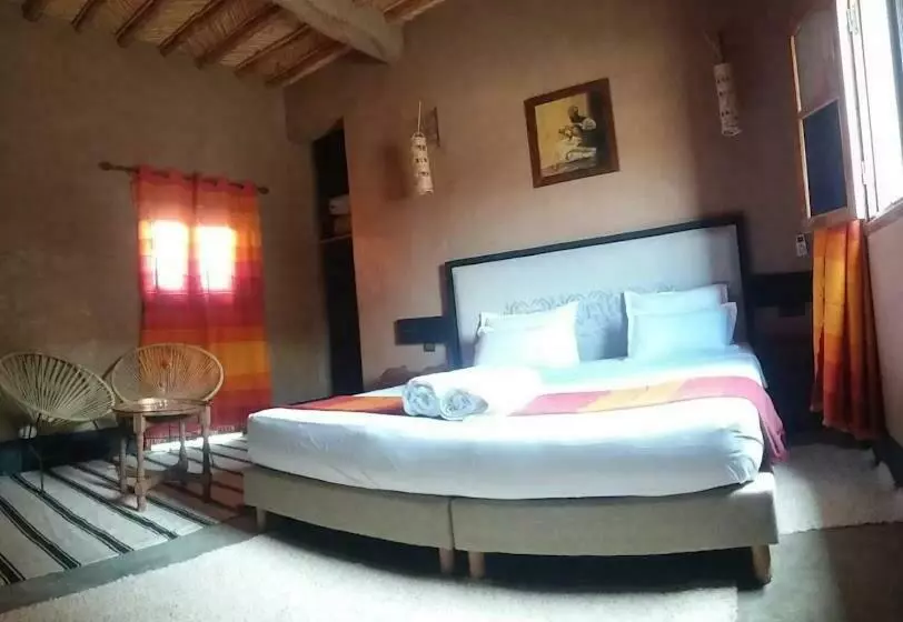 Retkeilymaja Kasbah Dar Bahnini