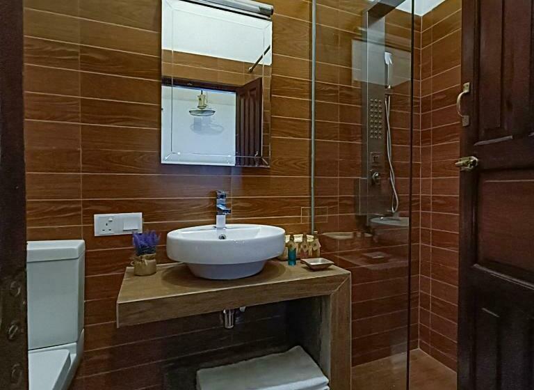 Pension (Hôtel basse catégorie) Zee Golf Affordable Luxury